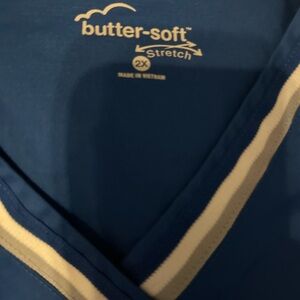 Brand new Butter soft scrub set